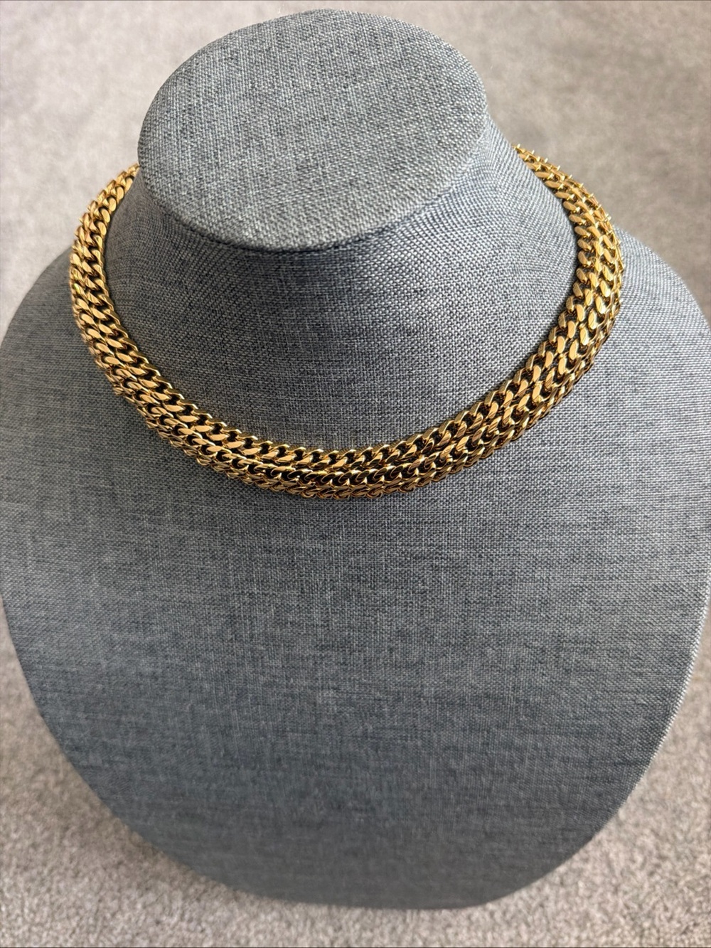 Givenchy classic Gold-Tone Chain Necklace - Women Jewelry vintage gold-tone trip